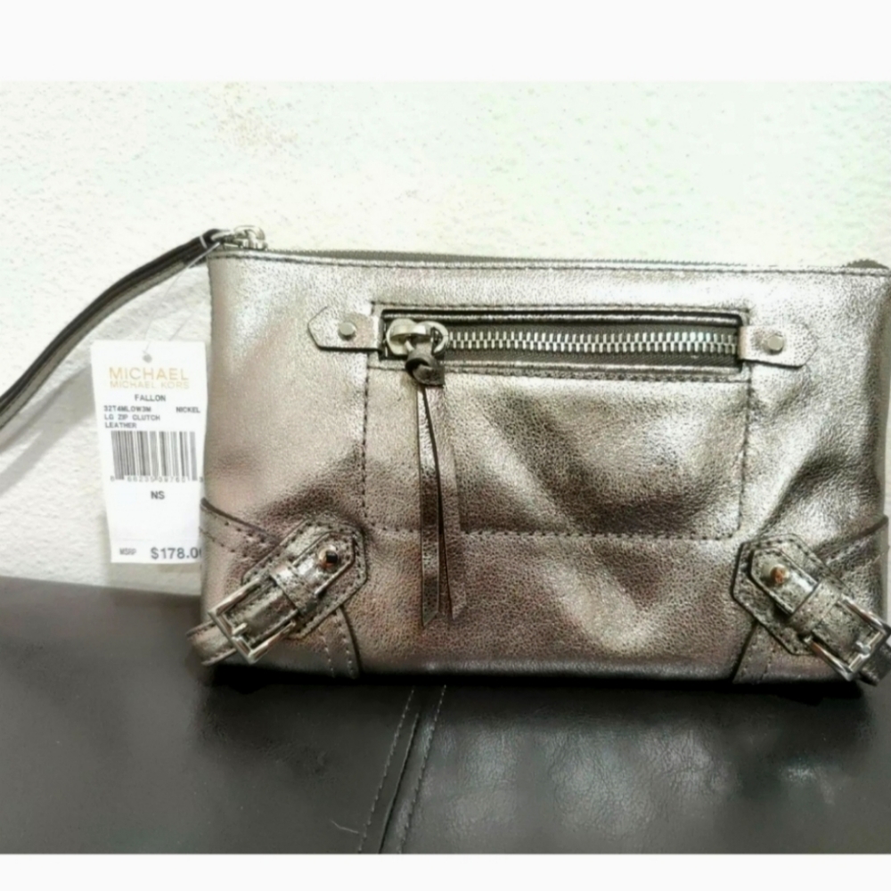 Michael Kors Lg Zip Leather Fallon Clutch wristlet -Nickel
